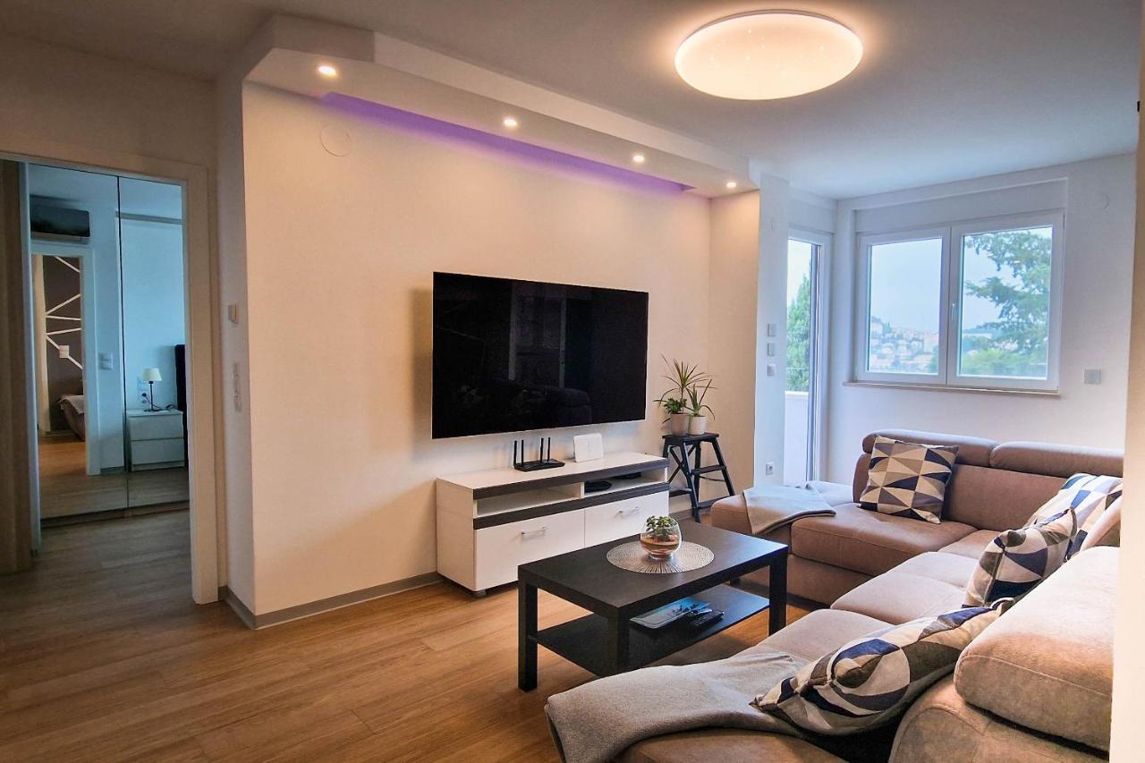 Aquamarine Deluxe Apartment ดูบรอฟนิก ภายนอก รูปภาพ
